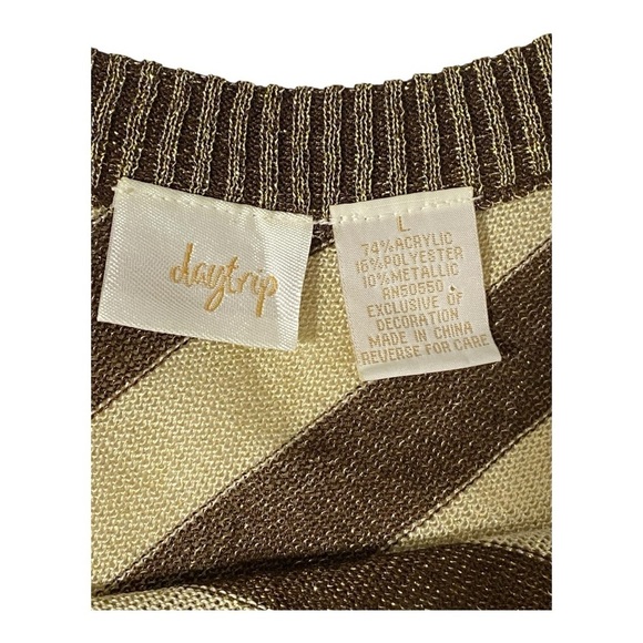 VINTAGE Daytrip Women's Striped Knit Metallic Sweater - Picture 9 of 9
